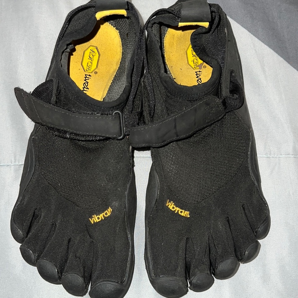 Woman vibram a Sz 39
